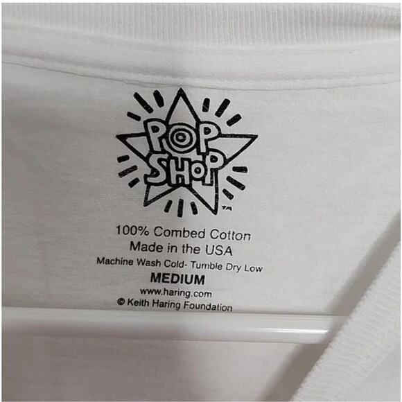POP SHOP Keith Haring New York Apple T-shirt, Size Medium - Picture 5 of 6